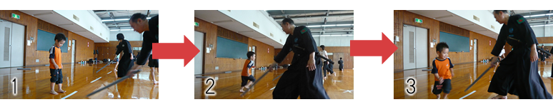 暴漢からの体の交わし